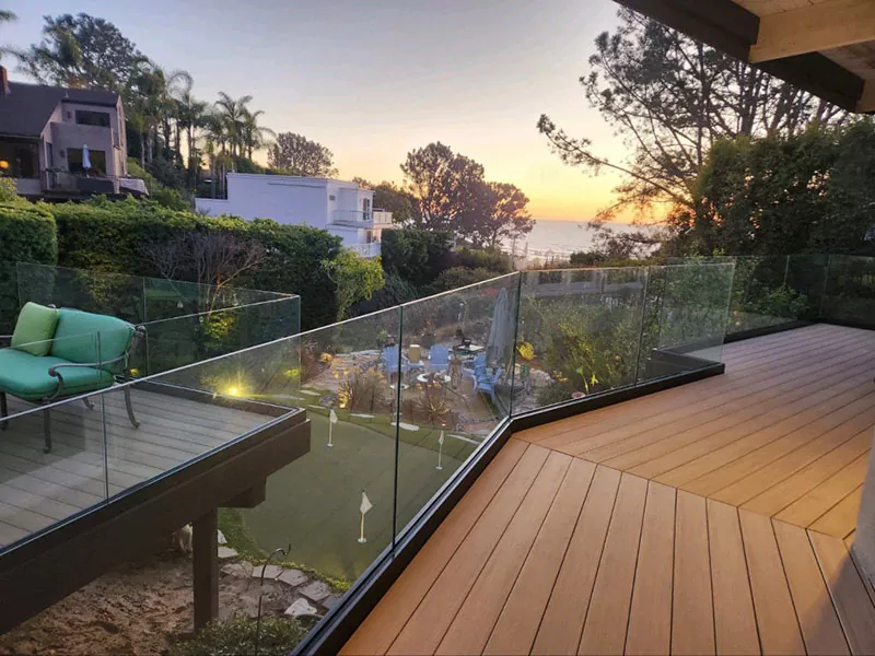 Glass Deck Railing